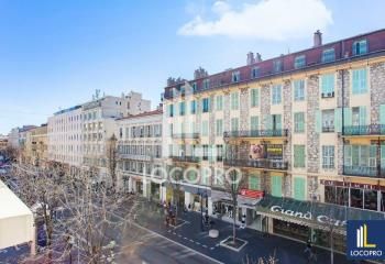 Coworking Nice centre - Avenue Jean-Médecin - Tram