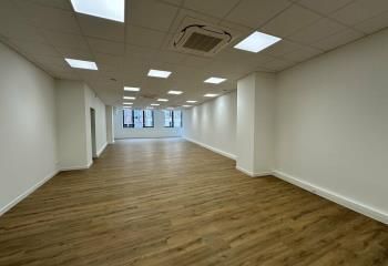 Location bureaux Strasbourg Centre - Proche tramway et gare TGV