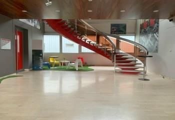 Location bureaux Saint-Étienne-de-Crossey - Proximité gare SNCF et autoroute A48