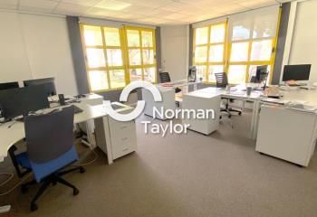 Location bureaux Montpellier - Parc Club du Millénaire, proche A709, A9 et Tramway