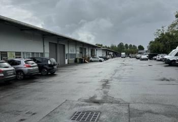 Local d'activité à louer Le Haillan - Rocade sortie 9 et Tram A