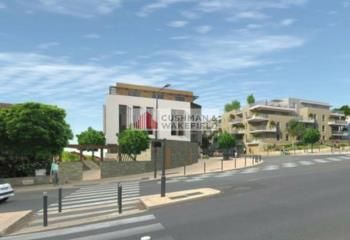 Vente bureaux Nîmes - Centre-ville, transports en commun