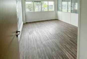 Location bureaux Brive-la-Gaillarde - Zone Ouest, accès PMR