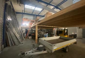 Local d'activité à louer Mornant - 3 parkings privatifs