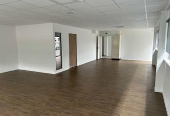 Location bureaux Sainte-Croix-en-Plaine - Proche réseau TRACE