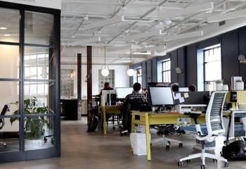 Location bureaux Roubaix - Proche métro Gare de Roubaix et voie rapide urbaine