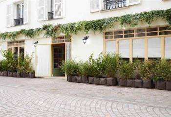 Local commercial à louer Paris 18ème - Rue piétonne