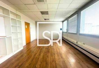 Location bureau Cournon-d'Auvergne - Proche A75, A71, A89 et gare