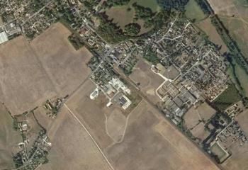 Terrain industriel à vendre Foëcy - accès A71, A20, A85 et gare