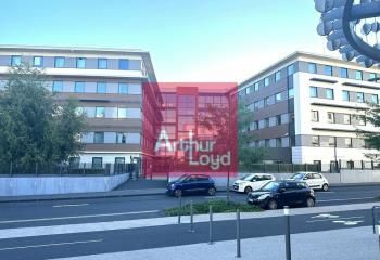 Location bureaux Clermont-Ferrand secteur CHU Estang - Proche transports en commun