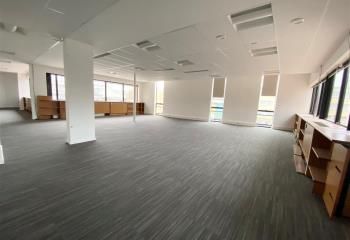 Location bureaux Ivry-sur-Seine, proche métro Marie d'Ivry