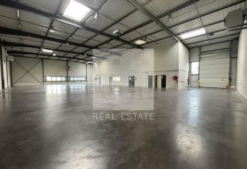 Local d'activités à louer Saint-Priest - Parc paysagé et clos