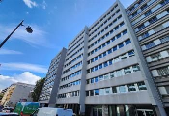 Location bureaux Paris 15, proche métro Bir-Hakeim et tour Eiffel