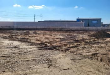 Terrain à louer Mions - accès autoroutier