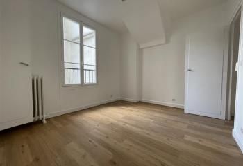 Location bureau Paris 1, proche M° Châtelet, immeuble ancien avec ascenseur
