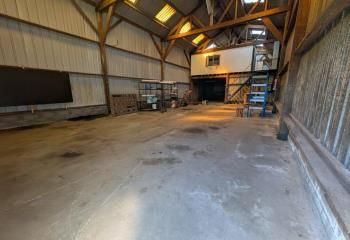 Terrain 5000 m² avec 3 locaux d'activité à vendre Limésy