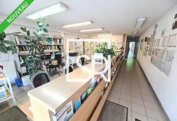 Local d'activité à louer Thiers - Proximité A89