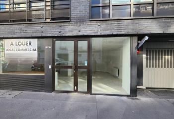 Local commercial à louer Paris 15 - Rue Lecourbe