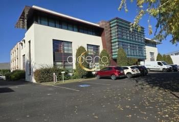 Location bureaux Clermont-Ferrand La Pardieu - Proche transports et A75