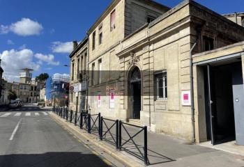 Vente bureaux Bordeaux - Proche tramway et jardin public Quinconces
