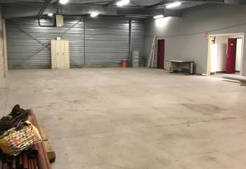 Local d'activité à vendre Vaux-le-Pénil - Proche bus et D605