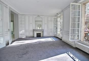 Location bureaux Paris 17 - Proximité Métro Courcelles