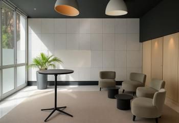 Location bureaux Paris 19 - Proche transports en commun