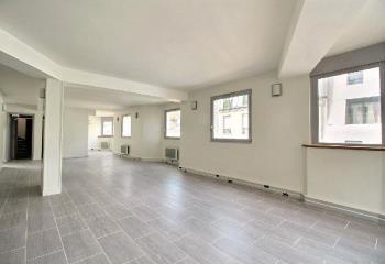 Bureaux à louer Paris 15 - Proximité rue du Commerce