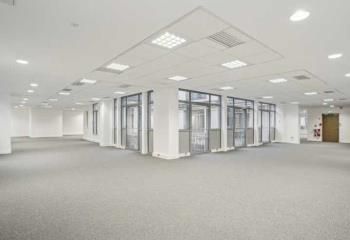 Location bureaux Paris 9 - Proximité Gare Saint-Lazare