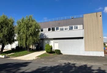 Location espace logistique Stains - Accès 24/7 et sécurisé