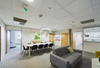 Location bureaux Montpellier Millénaire - Proche Tram et Bus