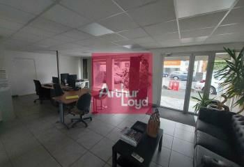 Local commercial à louer Clermont-Ferrand - Stationnement 5 places