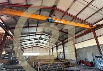 Bâtiment industriel à vendre Orgelet - Pont roulant et panneaux solaires