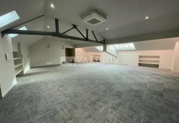 Location bureaux Lyon 2 - Proche place Bellecour, métro, bus, tramway