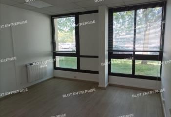 Location bureau Saint-Nazaire - Proximité bus et accès 4 voies