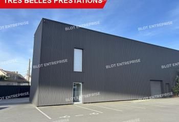 Local d'activité à louer Nantes Ouest - Terrain bitumé et clôturé