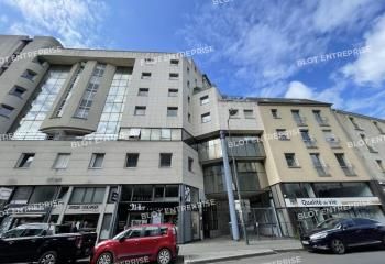 Location bureaux Rennes - Proche métro, bus et gare SNCF