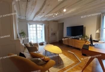 Location bureaux Rennes centre historique - Proximité métro, bus et gare