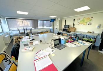 Location bureaux Toulouse Purpan - Proximité centre commercial et transports