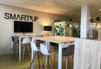 Bureaux dans espace de coworking Évreux - Base Aérienne 105 - Accès 24/7