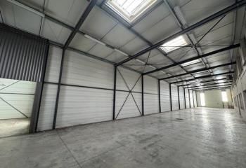 Location entrepôt La Monnerie-le-Montel - Accès PL et quai de déchargement