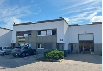 Local d'activité à louer Décines-Charpieu - Parc d'activités sécurisé