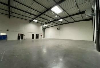 Local d'activité à louer Saint-Priest - Proximité gares et aéroport