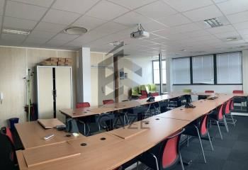 Location bureaux Pessac - Proche rocade, autoroute et transports en commun