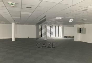 Bureaux à louer Lormont - Proche rocade et transports en commun