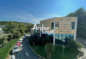 Vente bureaux rénovés à Vallauris, proche zone commerciale et autoroute A8