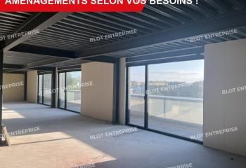Location bureaux Quimper - Route de Bénodet, zone commerciale