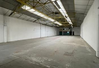 Local d'activité à louer Saint-Priest - Visibilité Rocade Est