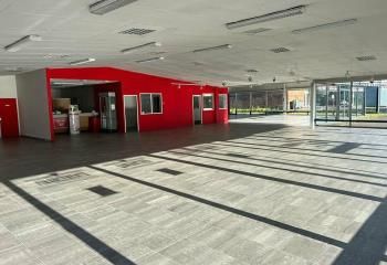 Local d'activités à louer Calais - Zone Marcel Doret - A16/A26