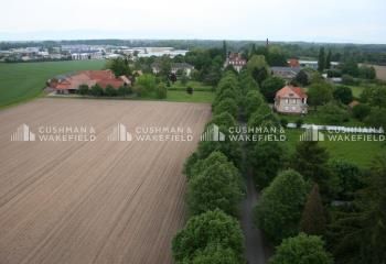 Terrain locatif Hoerdt - Proximité autoroutes A35 et A4, bus 201 et 74